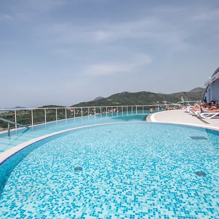 Paradiso 2 4* Štikovica