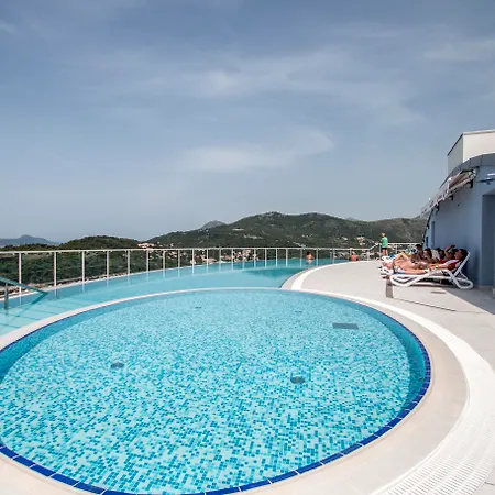 Paradiso 2 מלון Štikovica