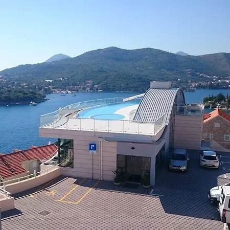 Paradiso 2 4* Štikovica