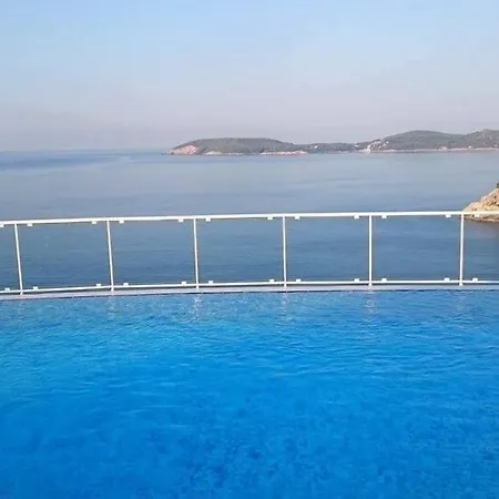 Paradiso 2 מלון Štikovica