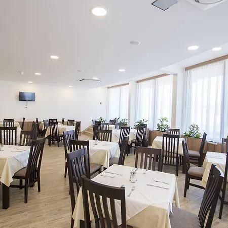 מלון Paradiso 2 4*